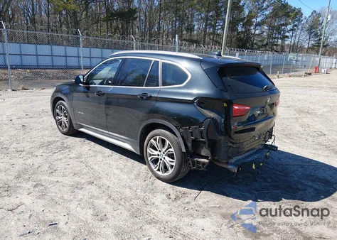 2016 BMW X1 xDrive28I z USA, uszkodzony, nr VIN WBXHT3Z38G4A48296